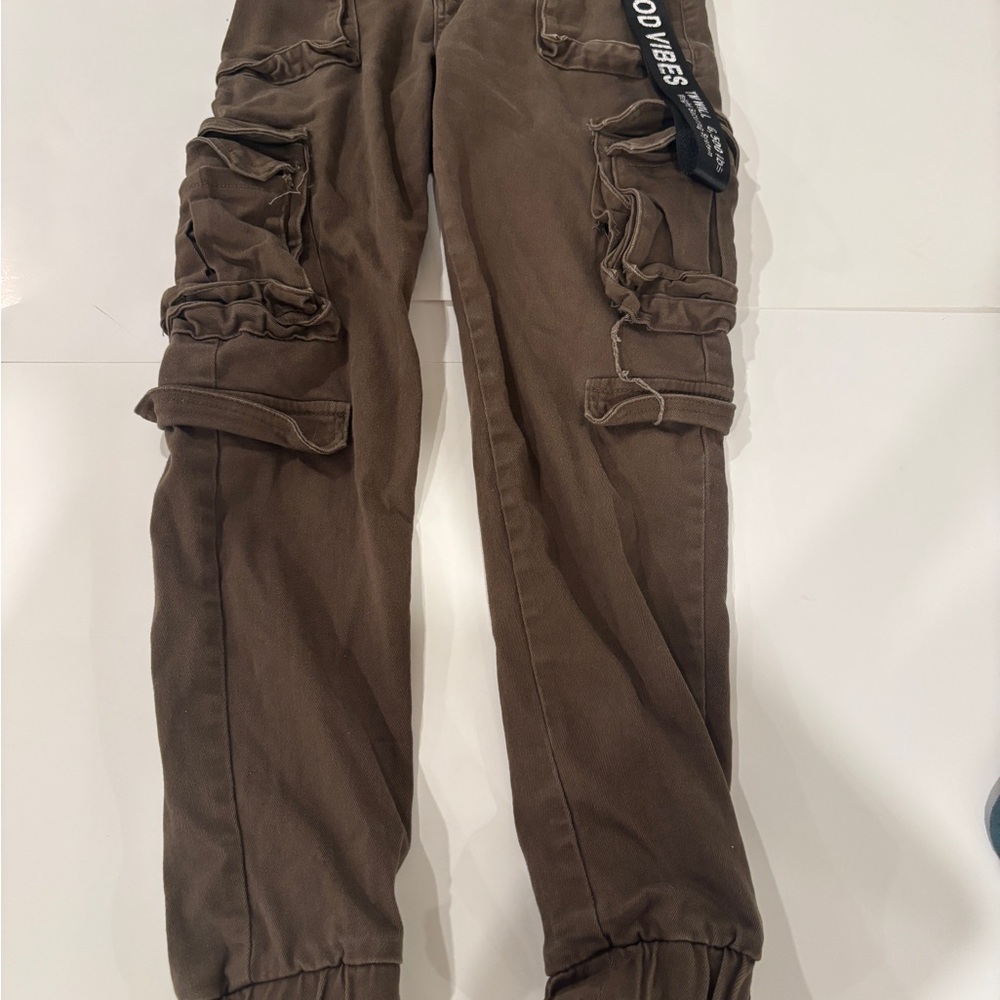 Women’s Brown Cargo Pants
